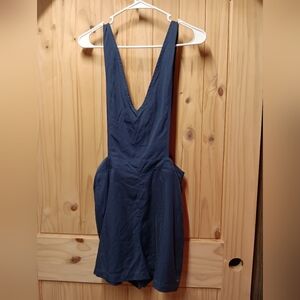 Skies Are Blue Bibbed Shorts EUC